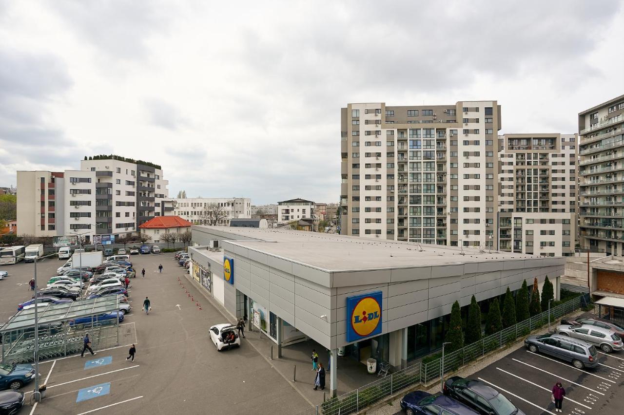 Moon Plaza Deluxe Studios Bucharest Exterior photo
